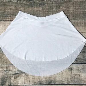 Bullet Pointe White Skirt XS